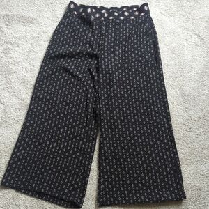 Black Patterned Wide-Leg Pants